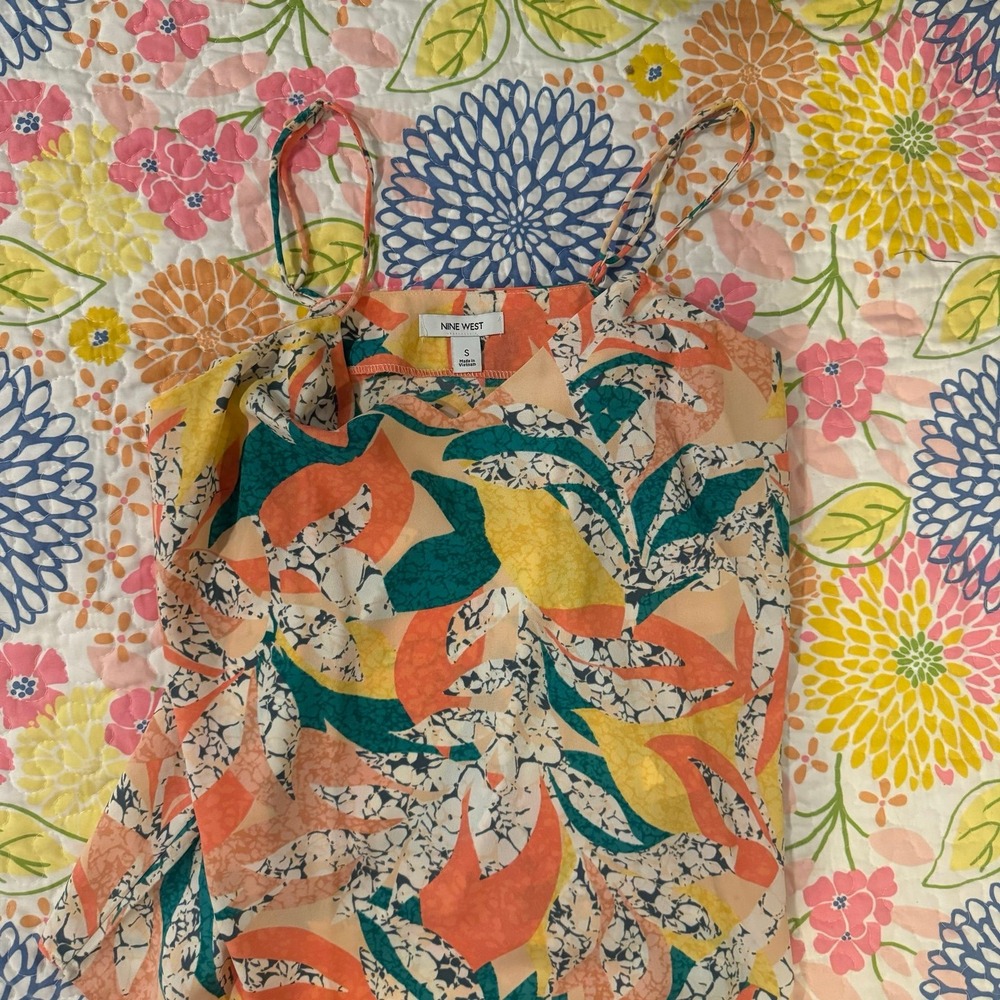 Small women's Nine West tank top - Picture 3 of 3